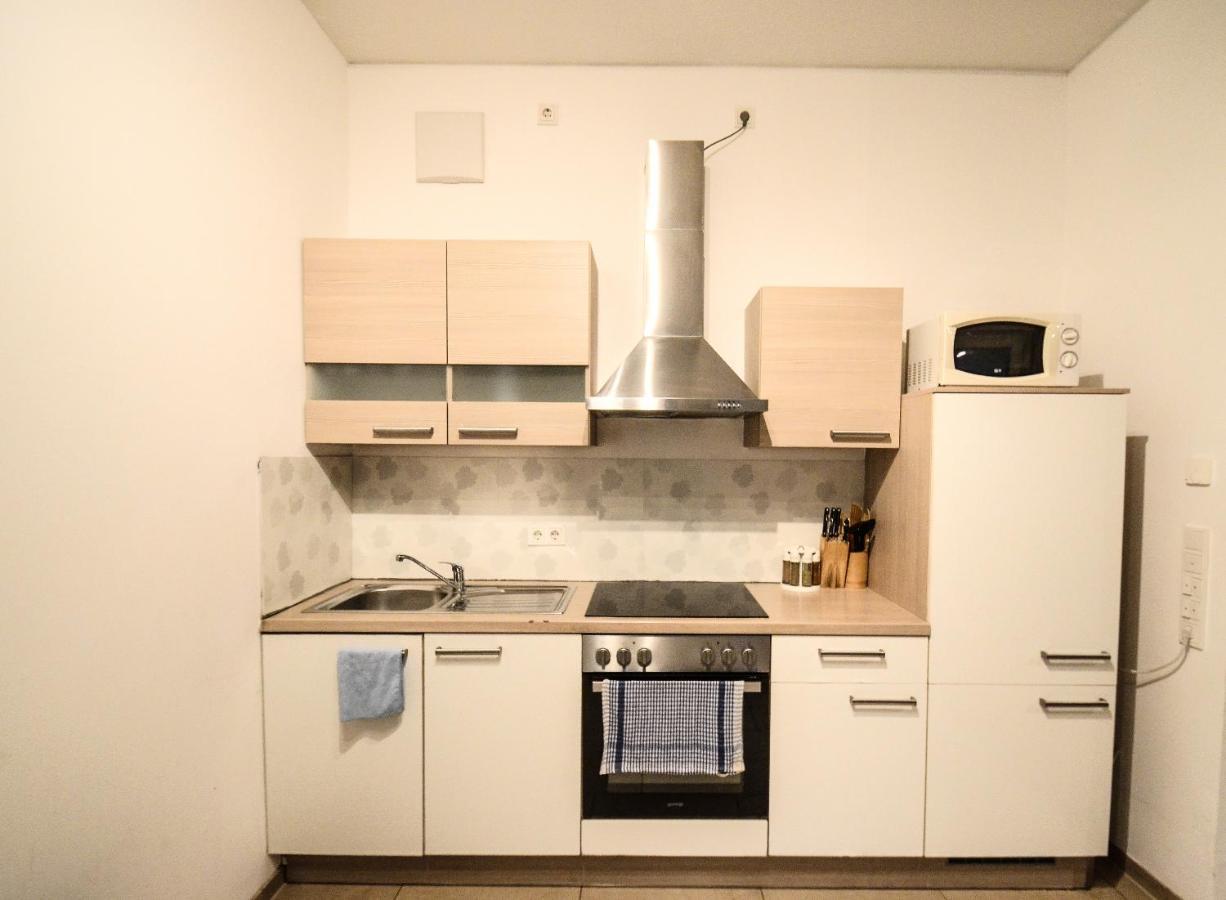 Apartamento 2 - High-Quality In The Heart Of Stuttgart 2 Exterior foto