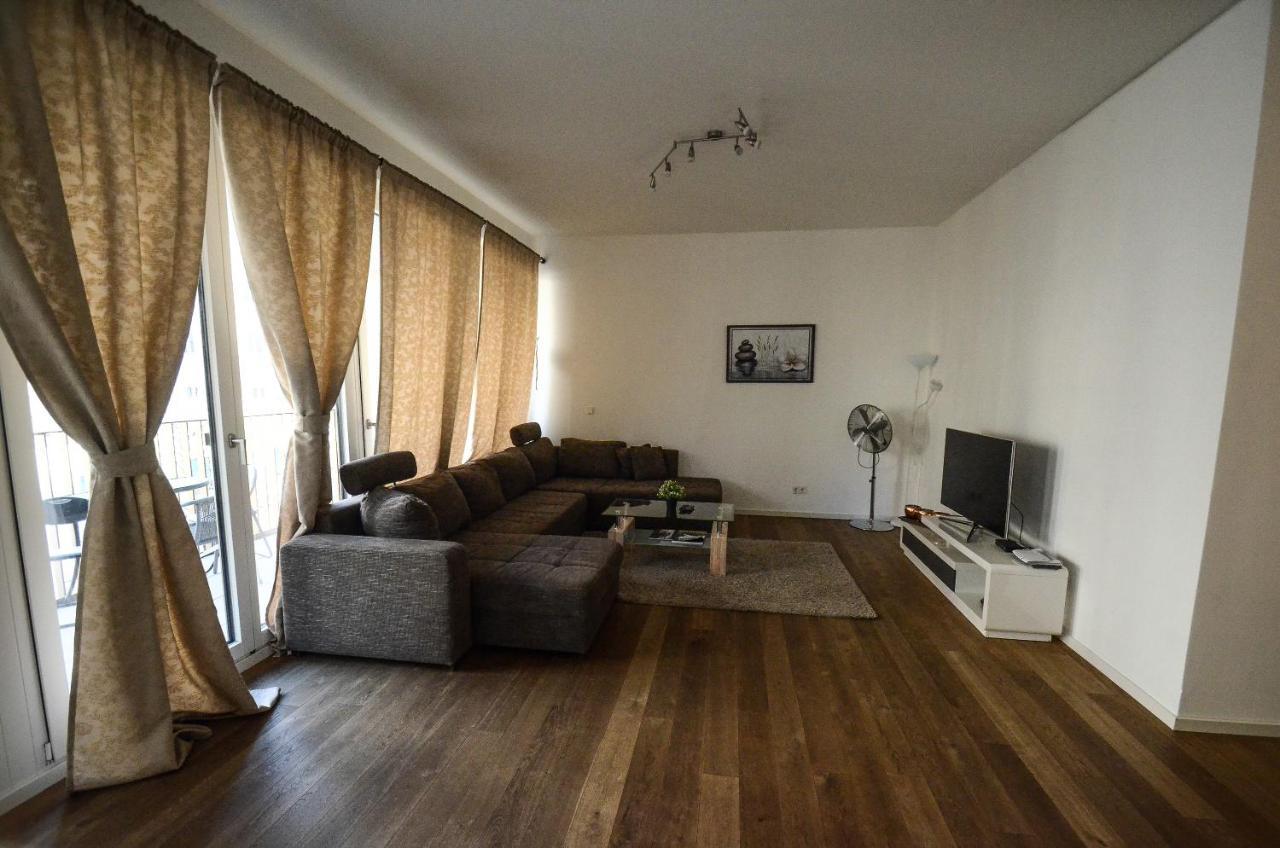 Apartamento 2 - High-Quality In The Heart Of Stuttgart 2 Exterior foto